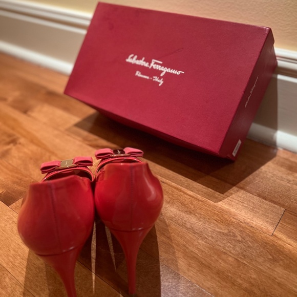 SALVATORE FERRAGAMO SHOES - Picture 8 of 8